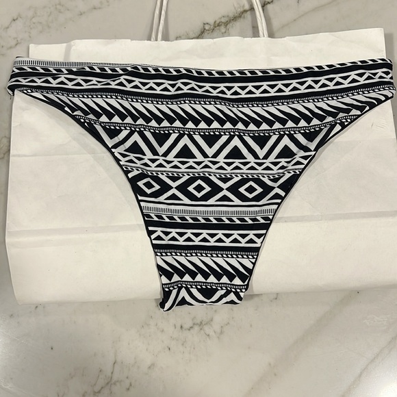 Bikini, 2 in one, size Small - Picture 10 of 16